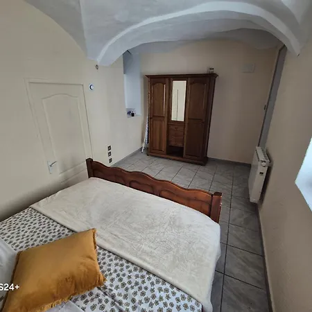 T2 Avec Cour Interieure Apartmán